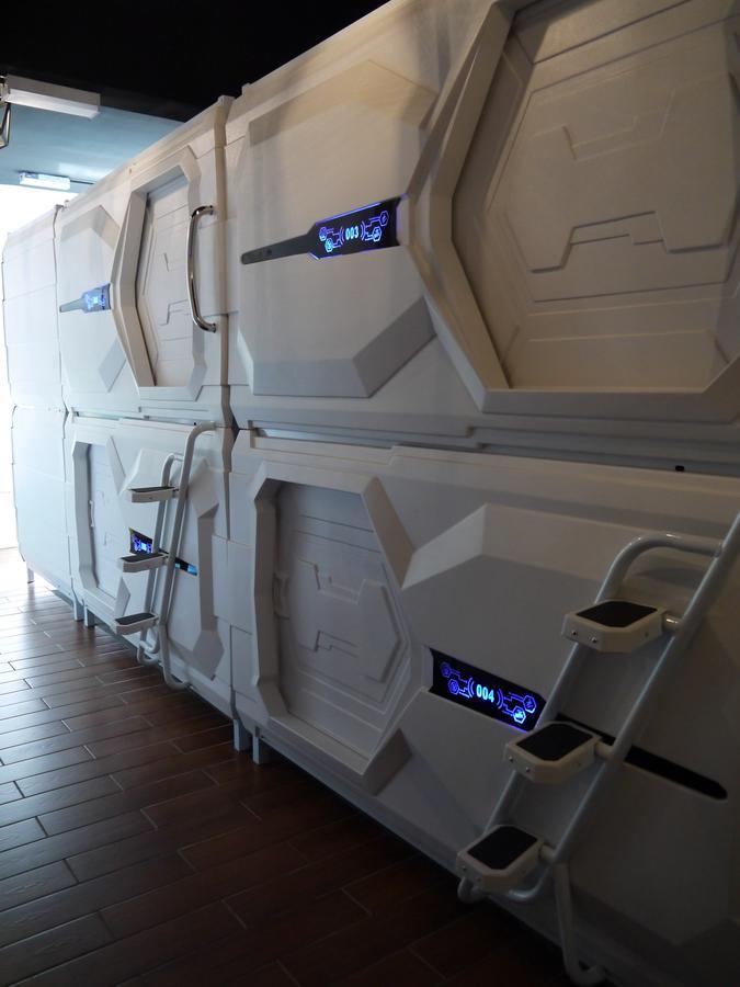 Aloha Capsule Hostel Semporna Dış mekan fotoğraf